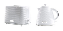 Load image into Gallery viewer, Daewoo Argyle White Kettle & 2 Slice Toaster Combo